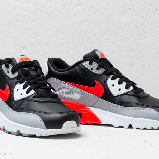 Air max 90 black bright crimson hotsell