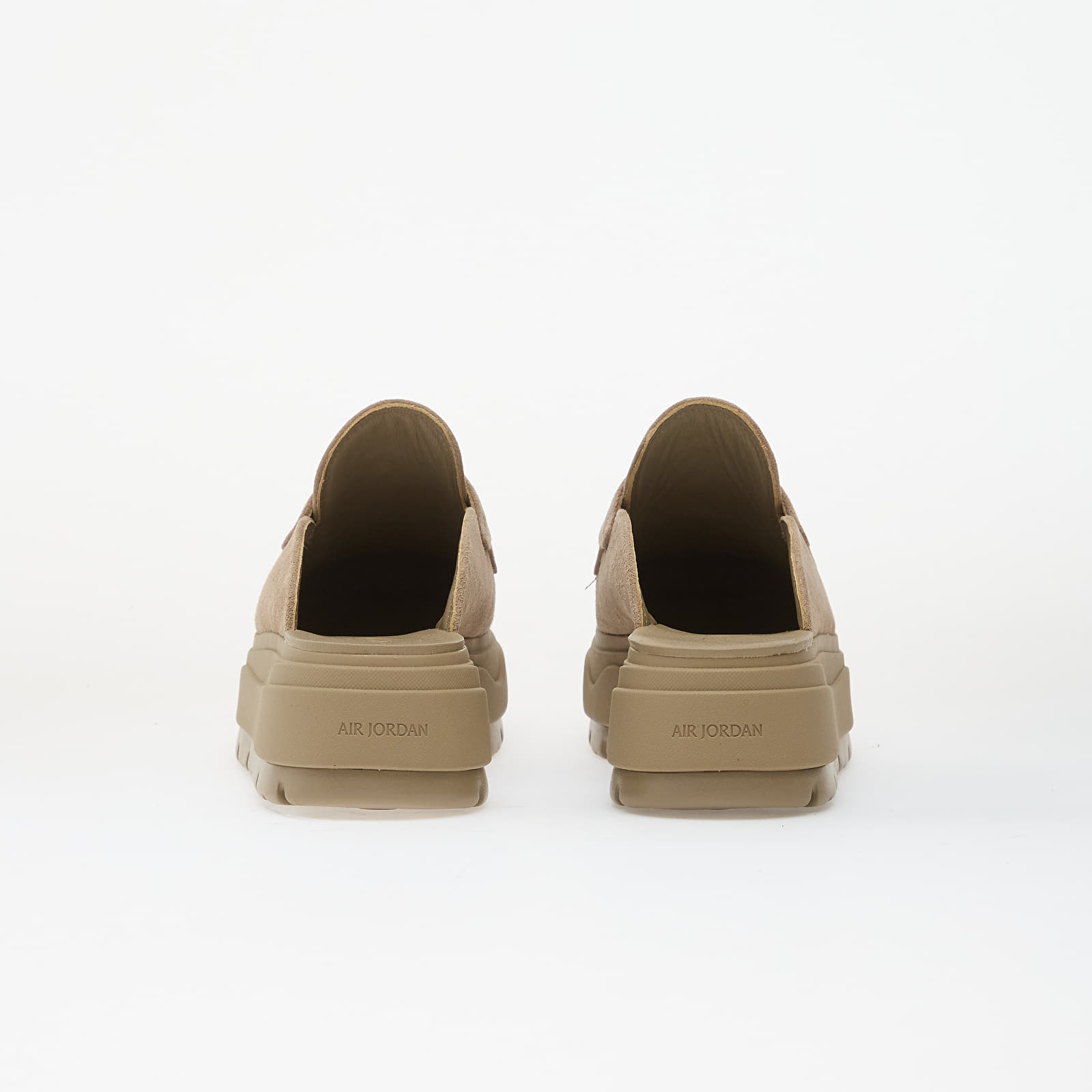 Skor för kvinnor Air Jordan Mule Khaki/ Metallic Silver