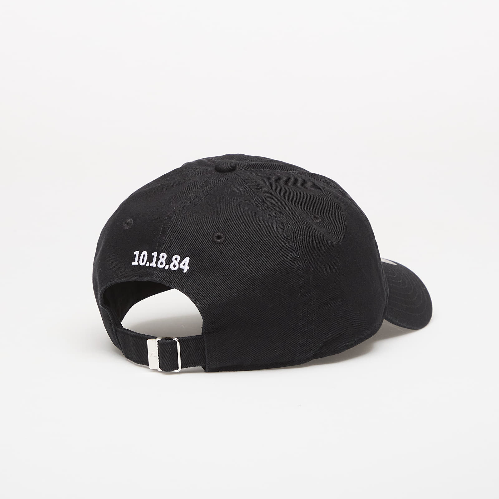 Vīriešu cepures Jordan Club Unstructured Curved-Bill Hat Black/ White