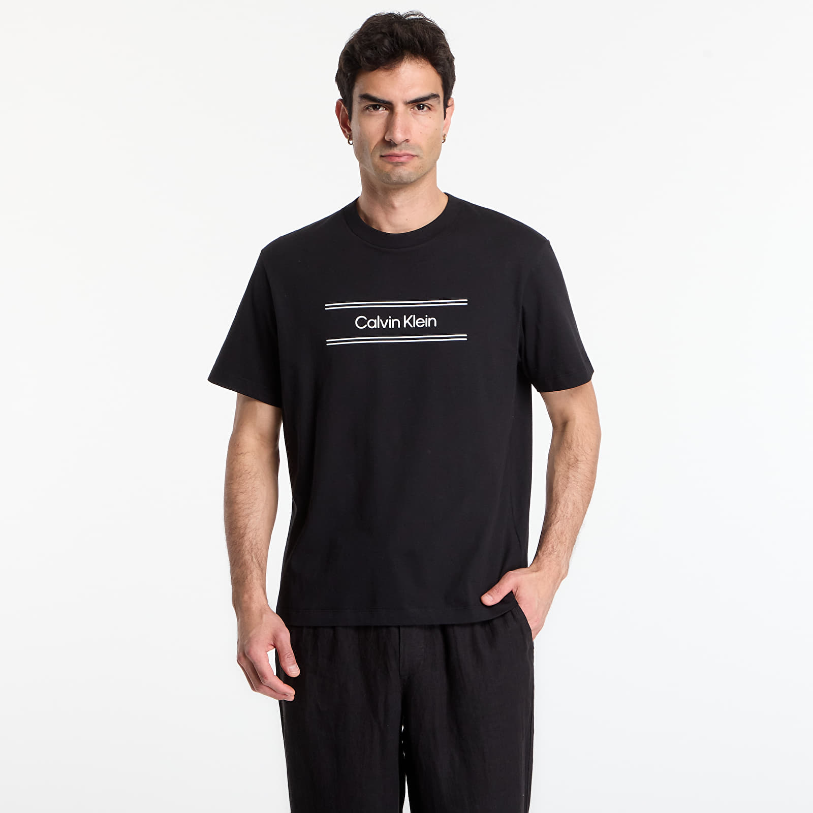 Miesten T-paidat Calvin Klein Ss 20S Eu Spw Standard Graphic Tee Black