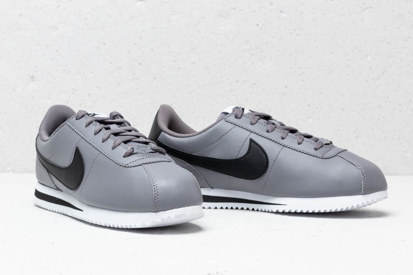 Női cipők Nike Cortez Basic SL (GS) Gunsmoke/ Black-White
