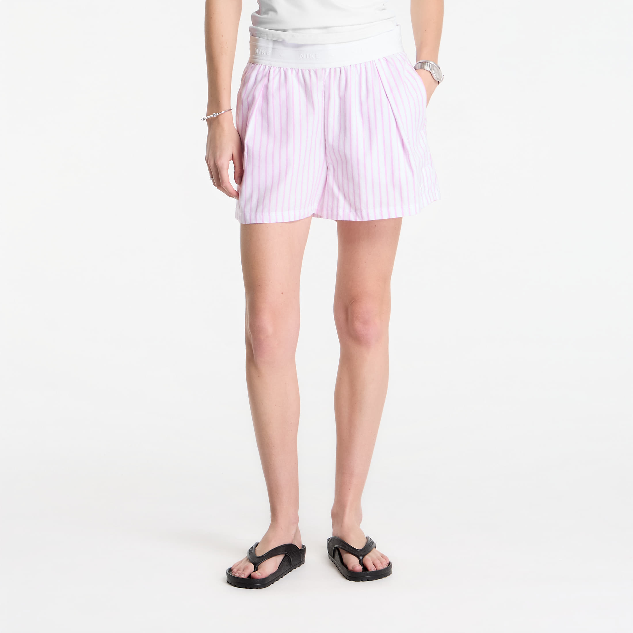 Къси панталони Nike Sportswear Chill Poplin Women's Loose Stripe Shorts Lt Magenta/ Pink Foam/ Summit White M