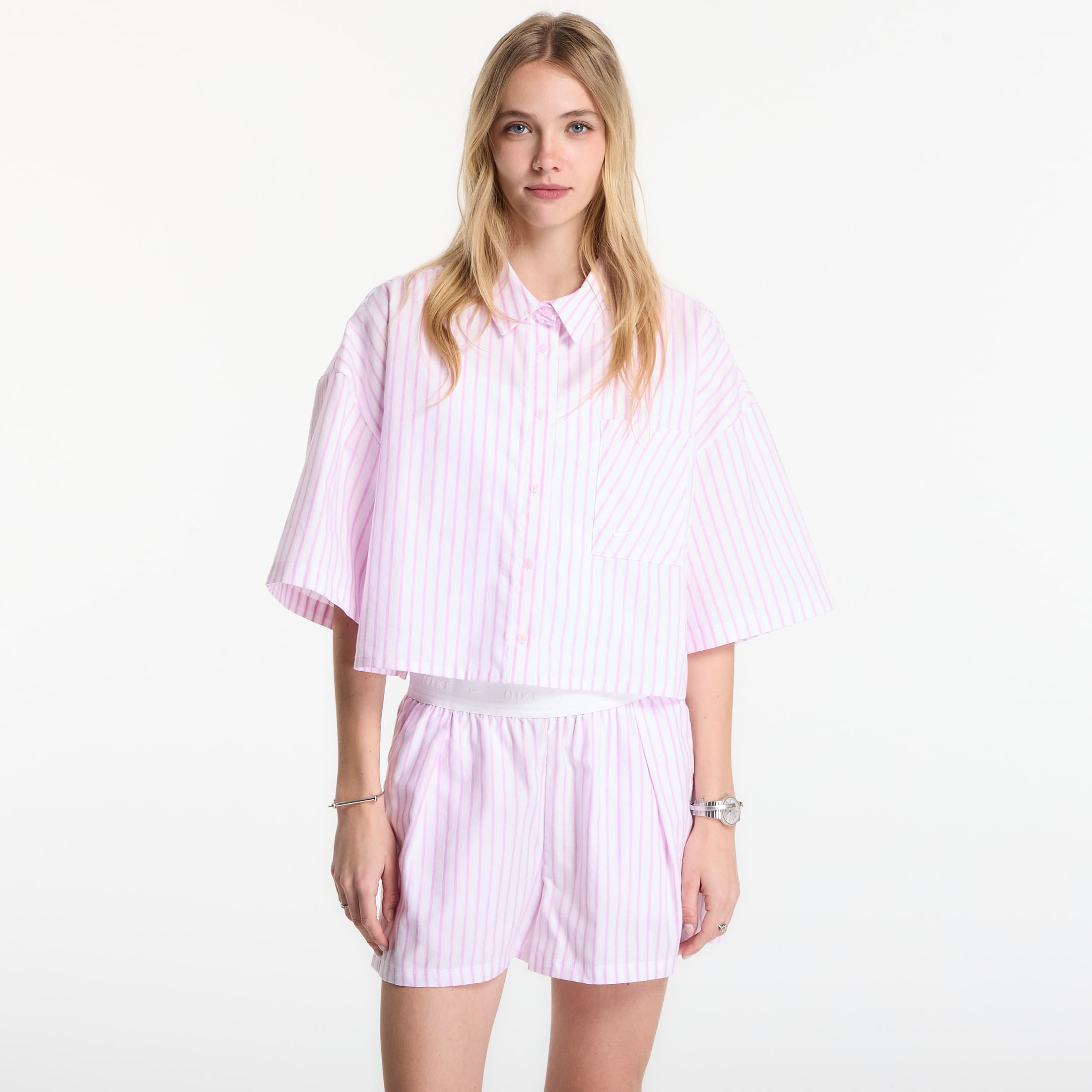 Shirt Nike Sportswear Chill Poplin Women's Oversized Short-Sleeve Top Lt Magenta/ Pink Foam/ Summit White L