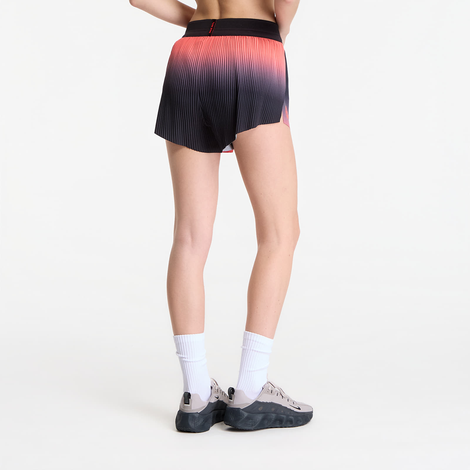 Shorts Nike AeroSwift Women's Dri-FIT ADV 3" Brief-Lined Running Shorts Black/ Bright Crimson/ Metallic Silver