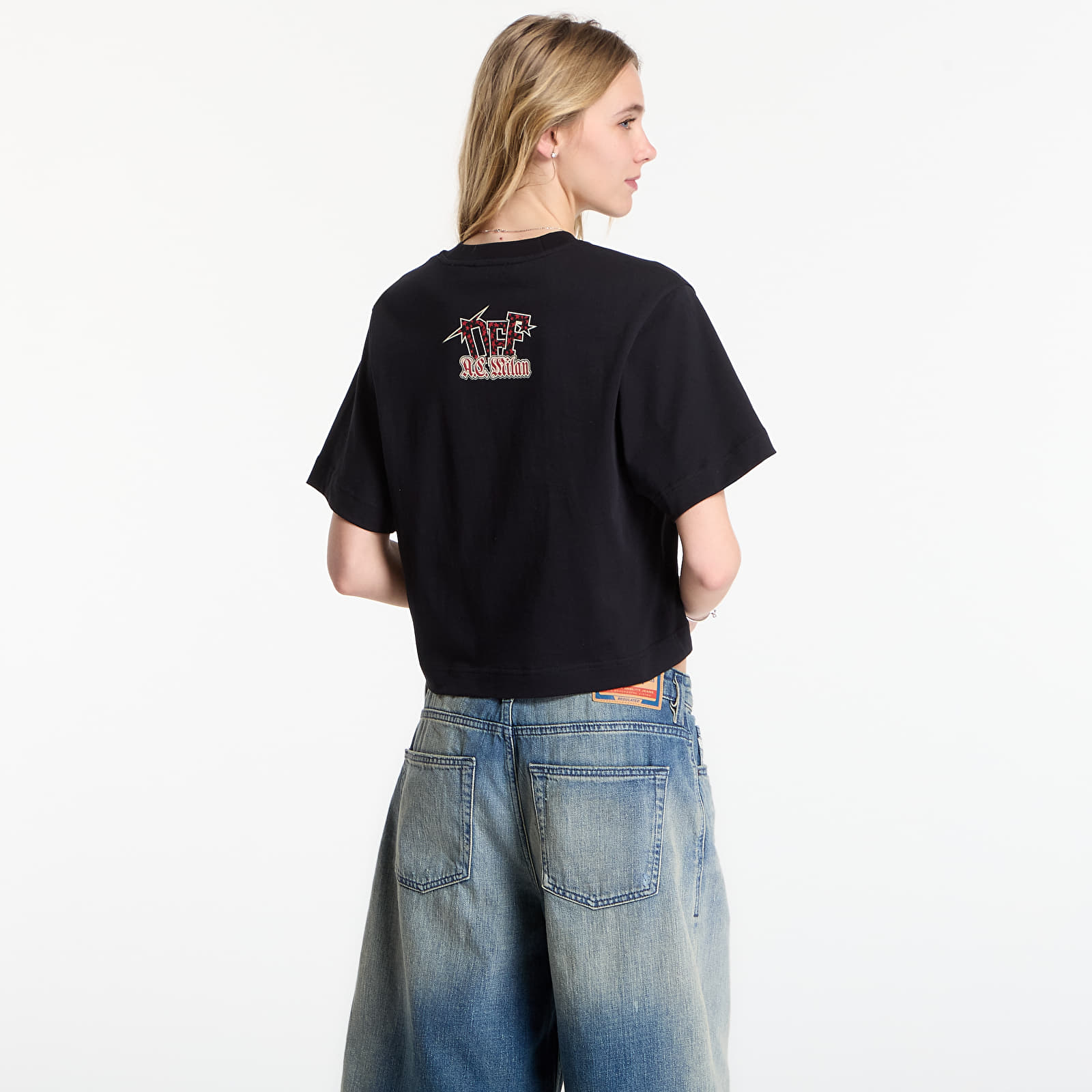 Majice T-shirt Off-White x AC Milan Crop Tee Black/ No Color