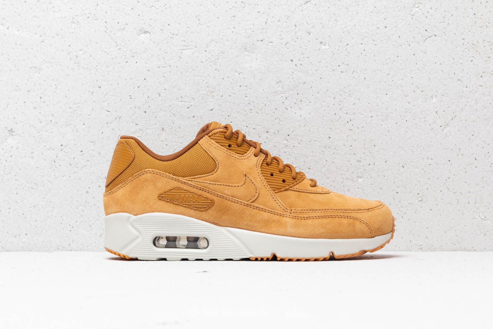 Men s shoes Nike Air Max 90 Ultra 2.0 Leather Wheat Wheat Light Bone Footshop
