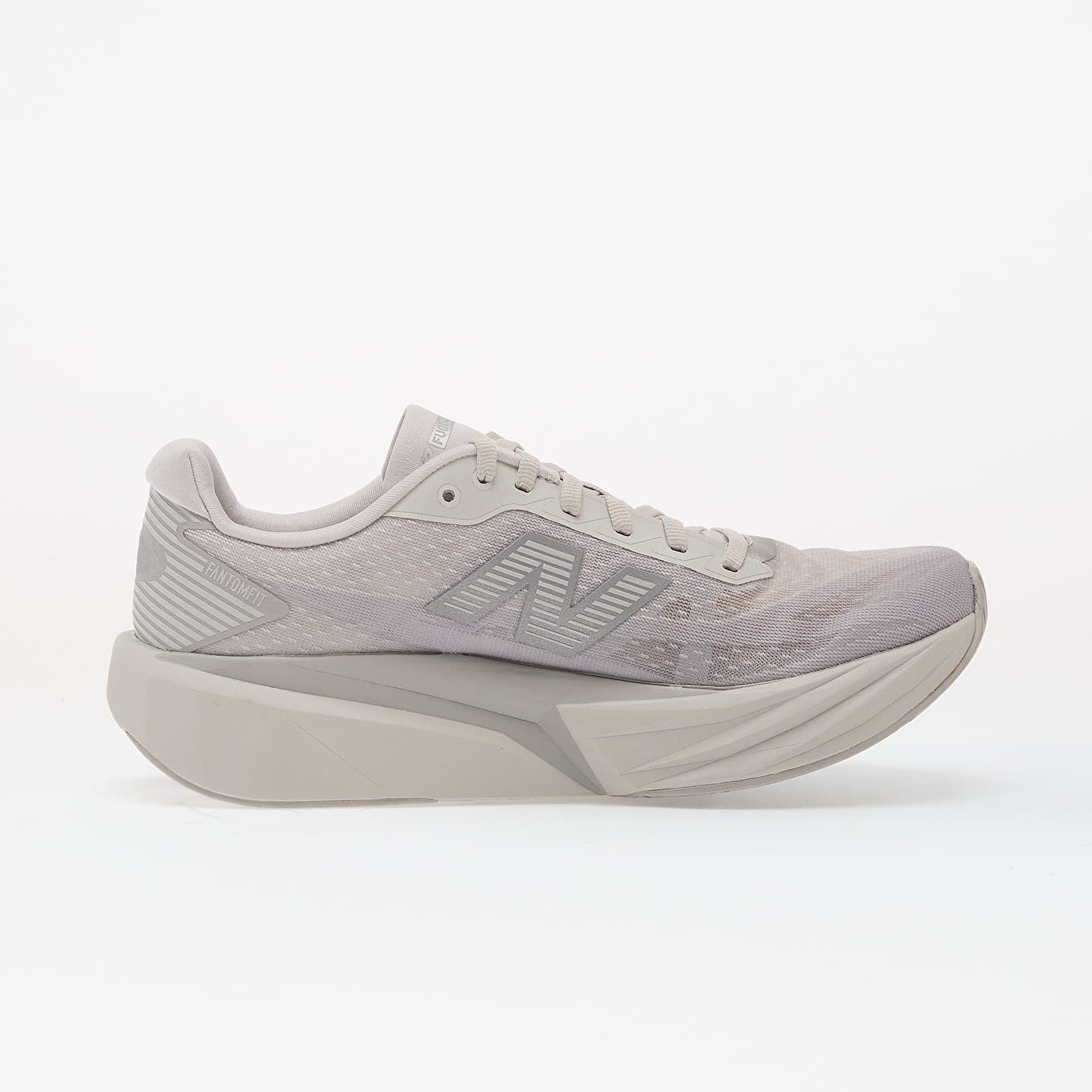 Dámské tenisky a boty New Balance FuelCell Rebel v5 Grey Matter/ Silver Metallic
