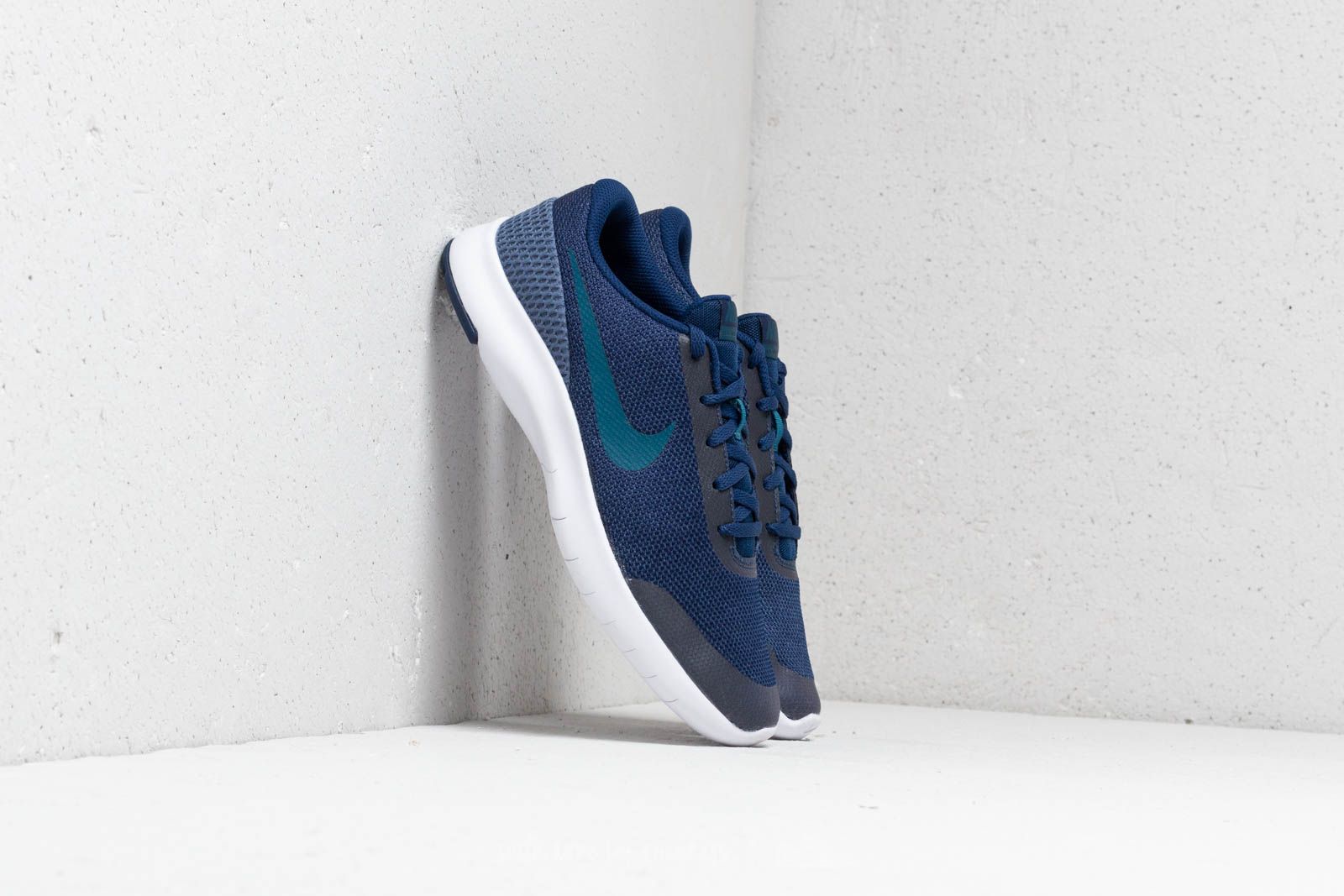 Nike flex experience hotsell rn 7 blue