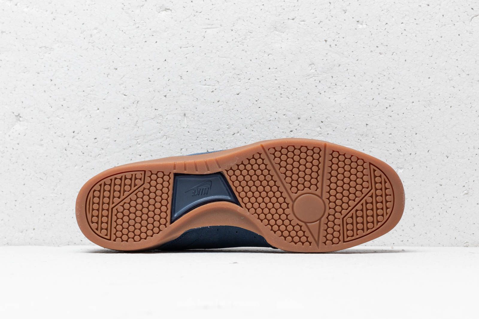 Nike grandstand clearance suede