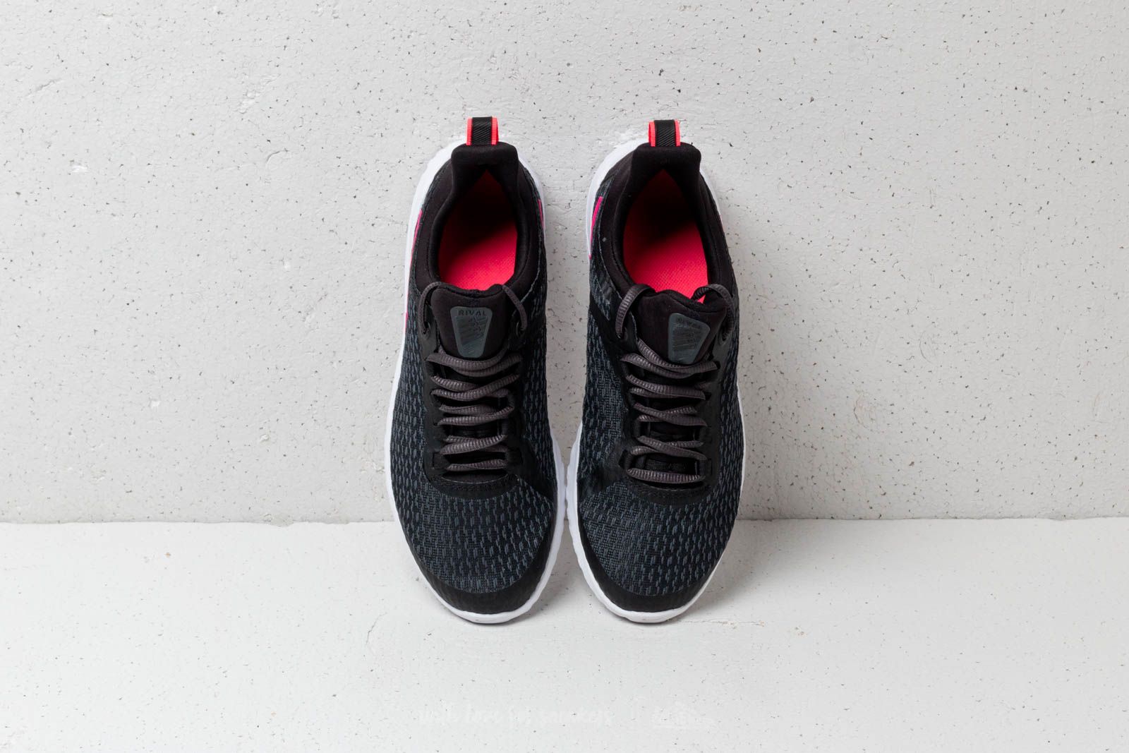 Women s shoes Nike Renew Rival GS Black Racer Pink Anthracite Footshop