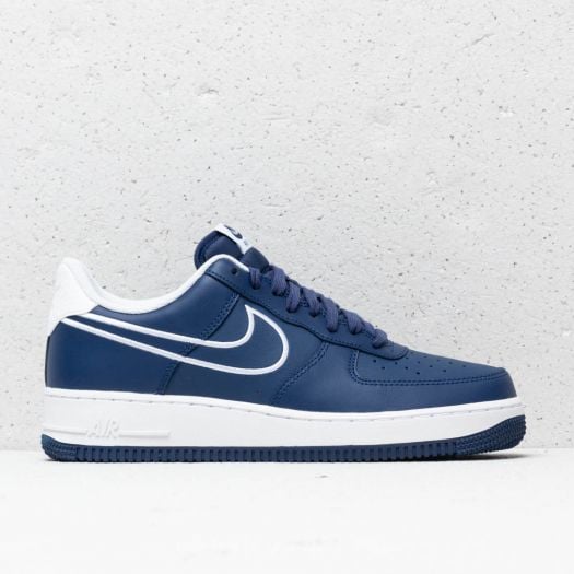 Nike Air Force 1 07 Leather
