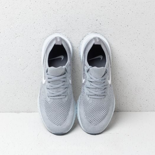 Nike women's epic react wolf grey top