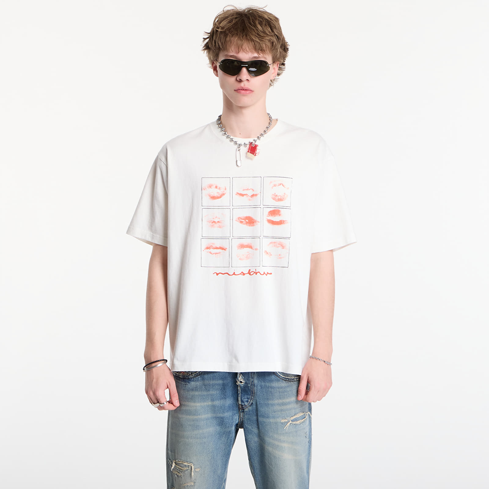 Tričká MISBHV Kiss Xoxo T-Shirt UNISEX Off White