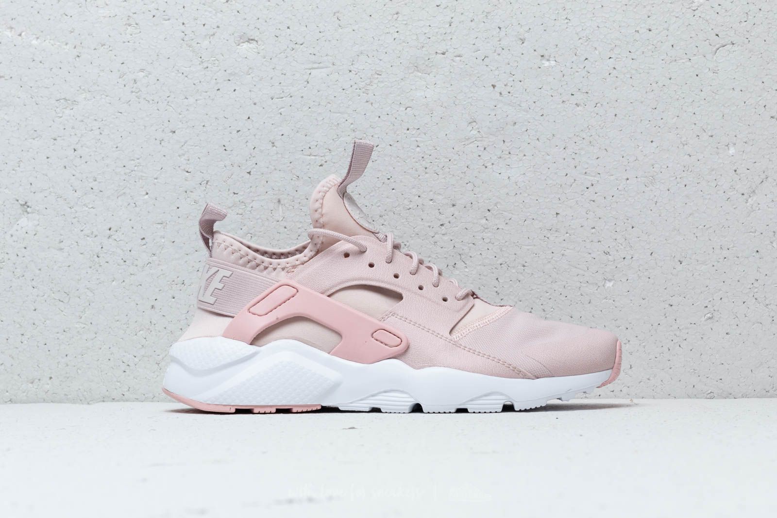 Huarache ultra gs silt red white hotsell