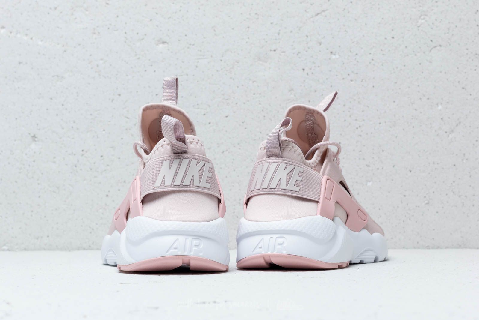 Buty damskie Nike Air Huarache Run Ultra Premium GS Silt Red Silt