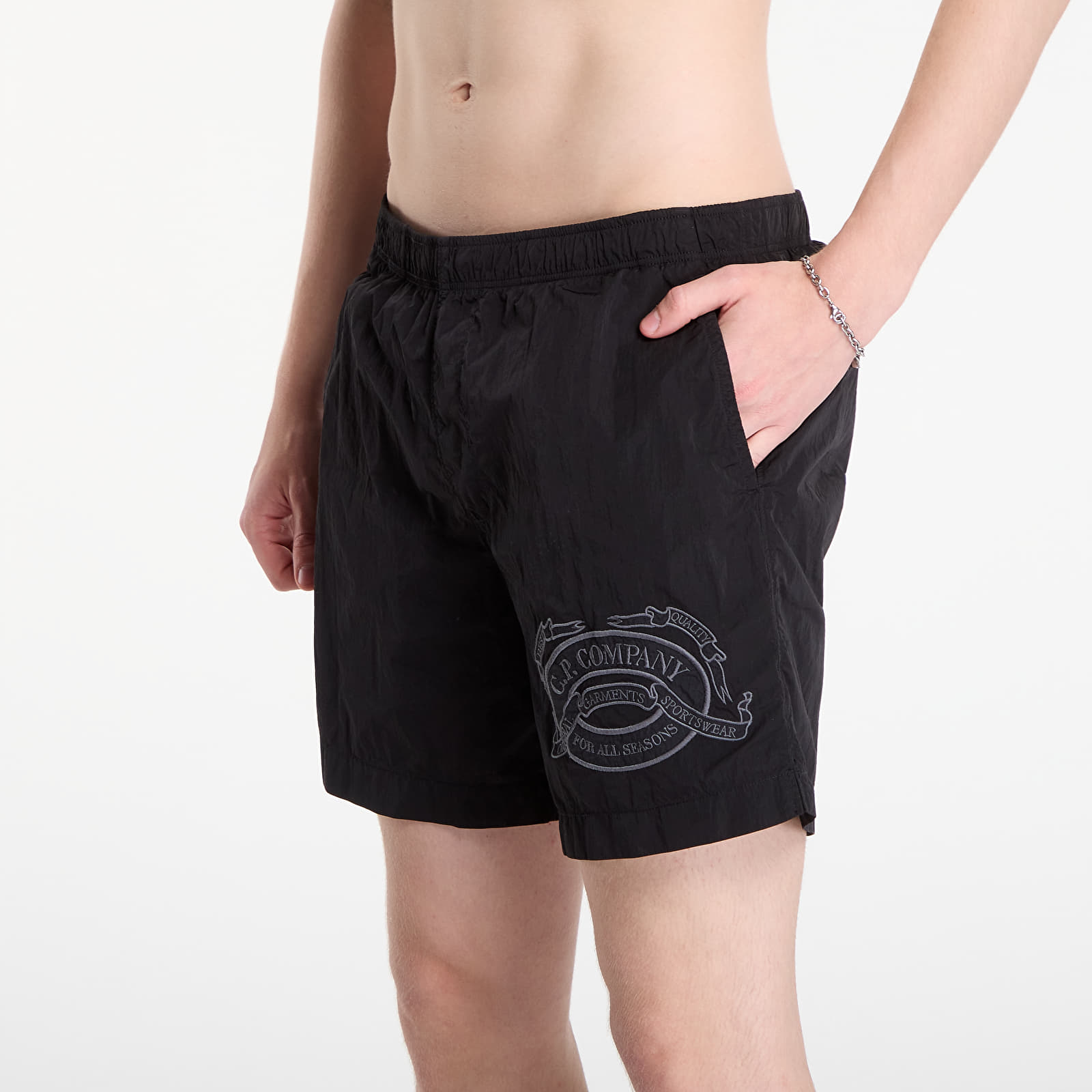 Badehosen - Männer C.P. Company Eco-Chrome R Graphic Embroidery Swim Shorts Black