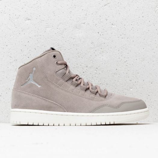 Herren Sneaker und Schuhe Jordan Executive Light Taupe Metallic Silver Footshop