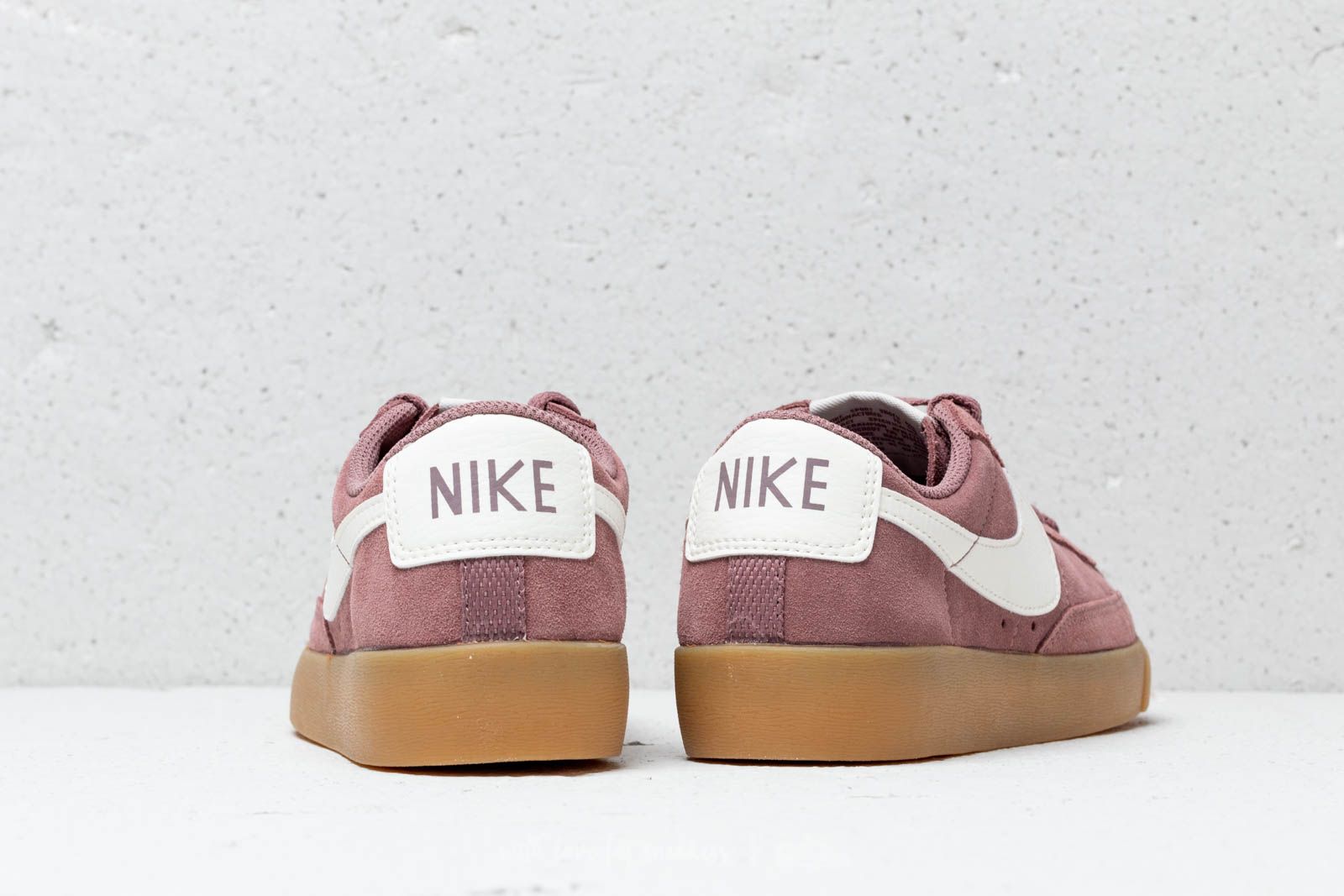 Women s shoes Nike W Blazer Low SD Smokey Mauve Smokey