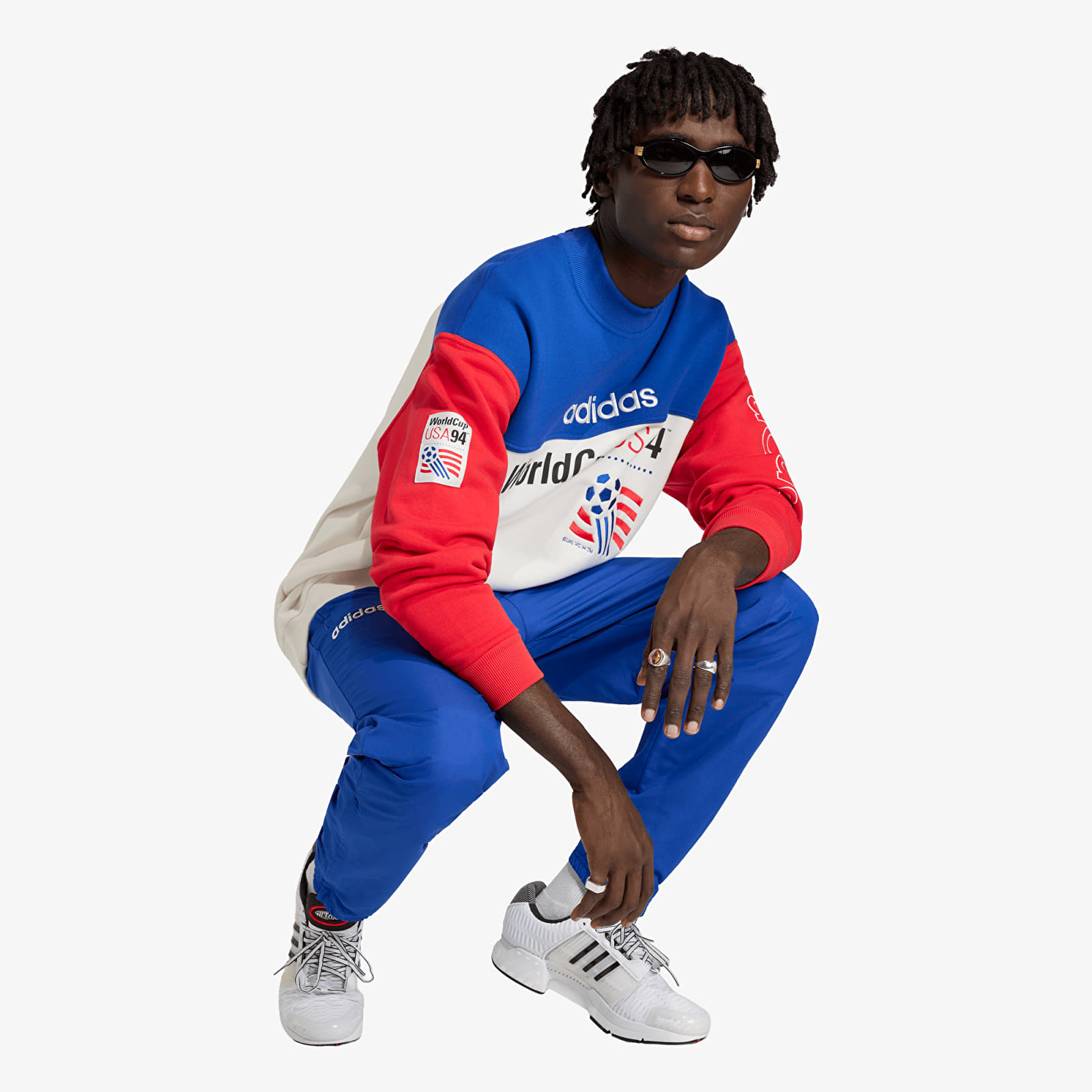Mikiny adidas Graphic Sweatshirt Team Royal Blue/ Cloud White