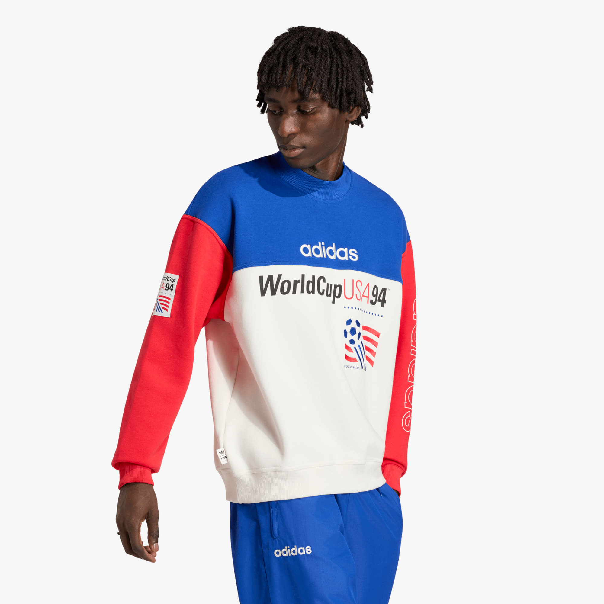 Суитшърт adidas Graphic Sweatshirt Team Royal Blue/ Cloud White L