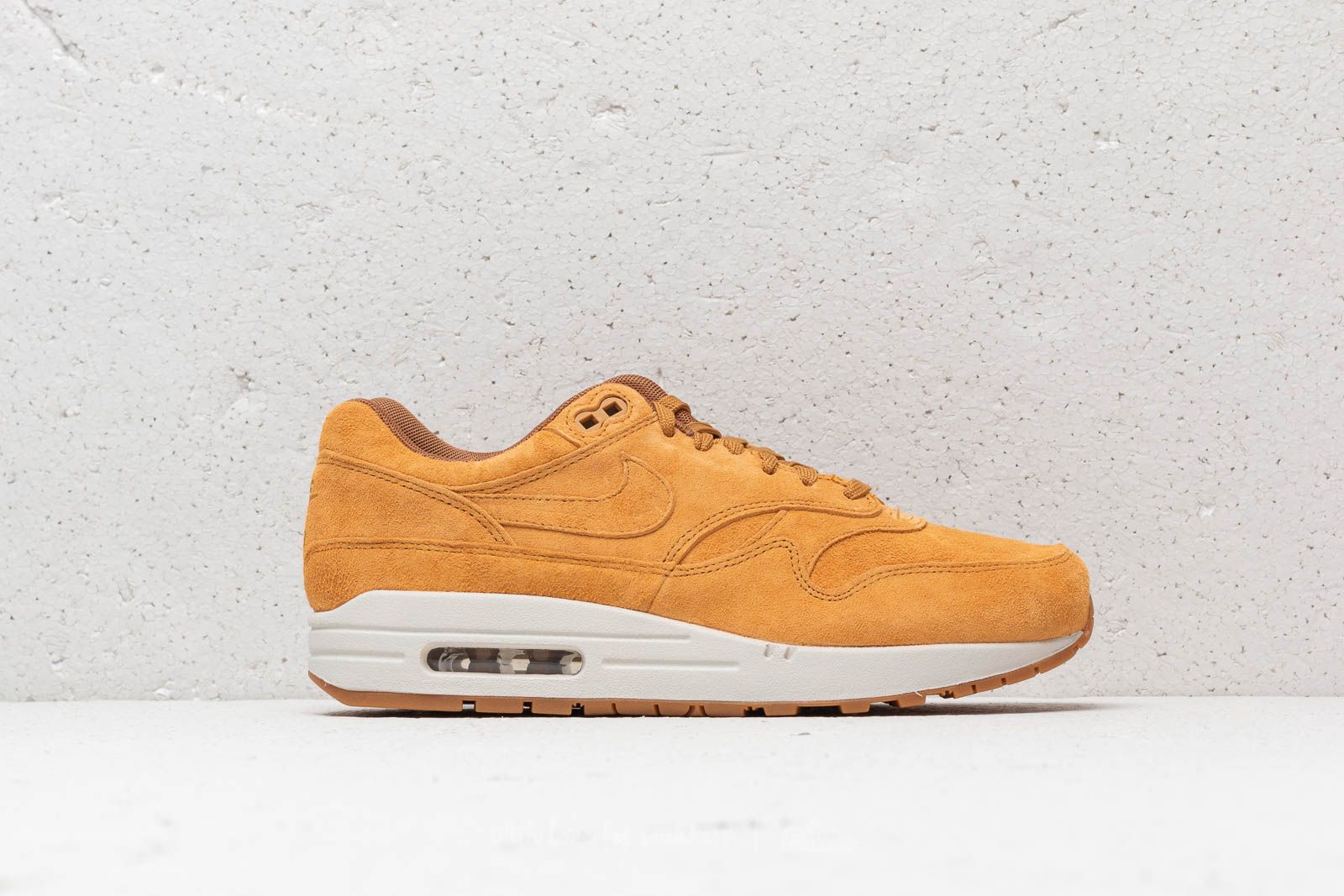 Men s shoes Nike Air Max 1 Premium Wheat Wheat Light Bone Footshop