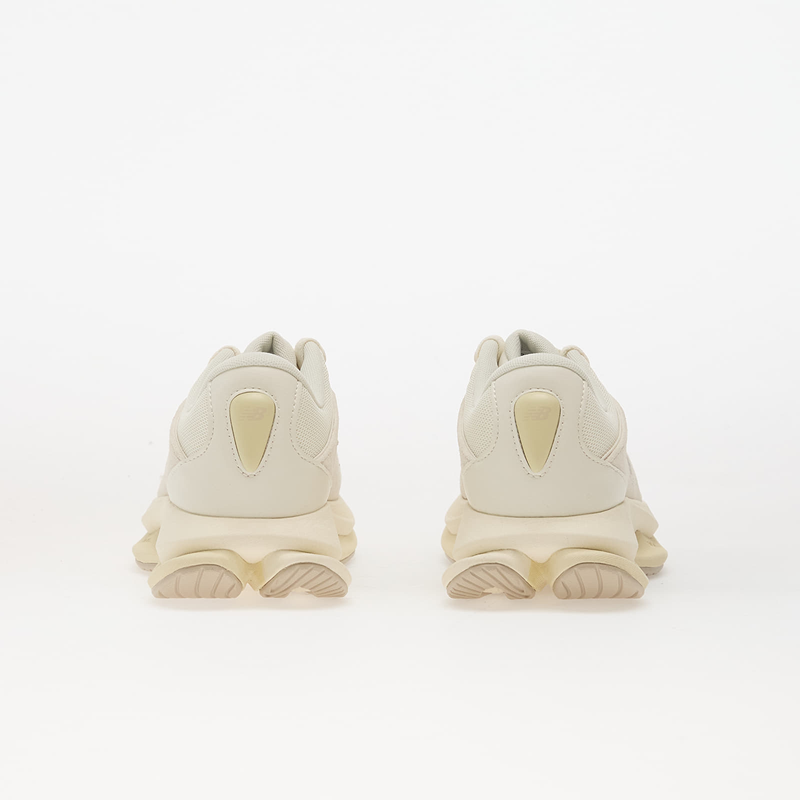 Men's shoes New Balance TFOA Beige