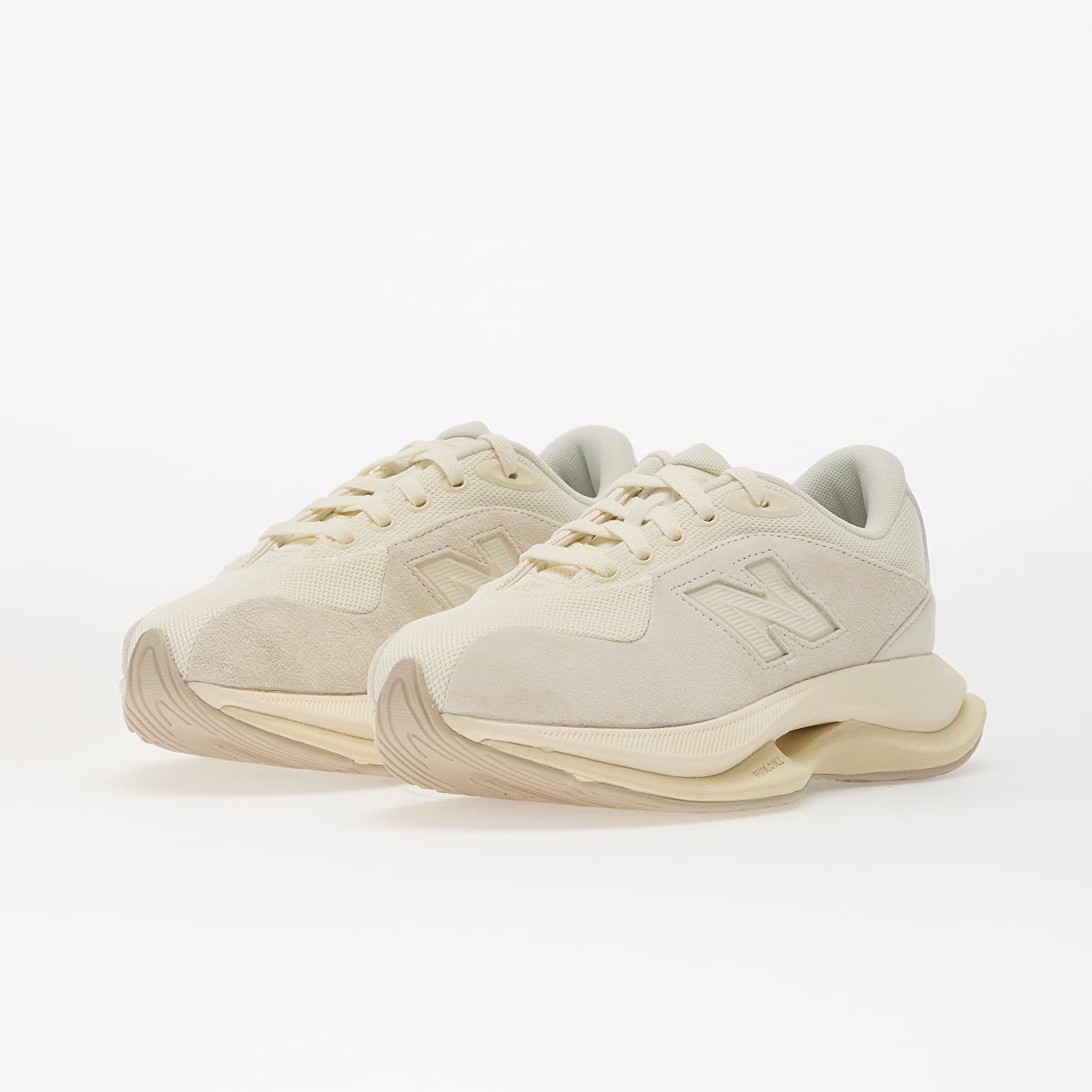 Men's shoes New Balance TFOA Beige