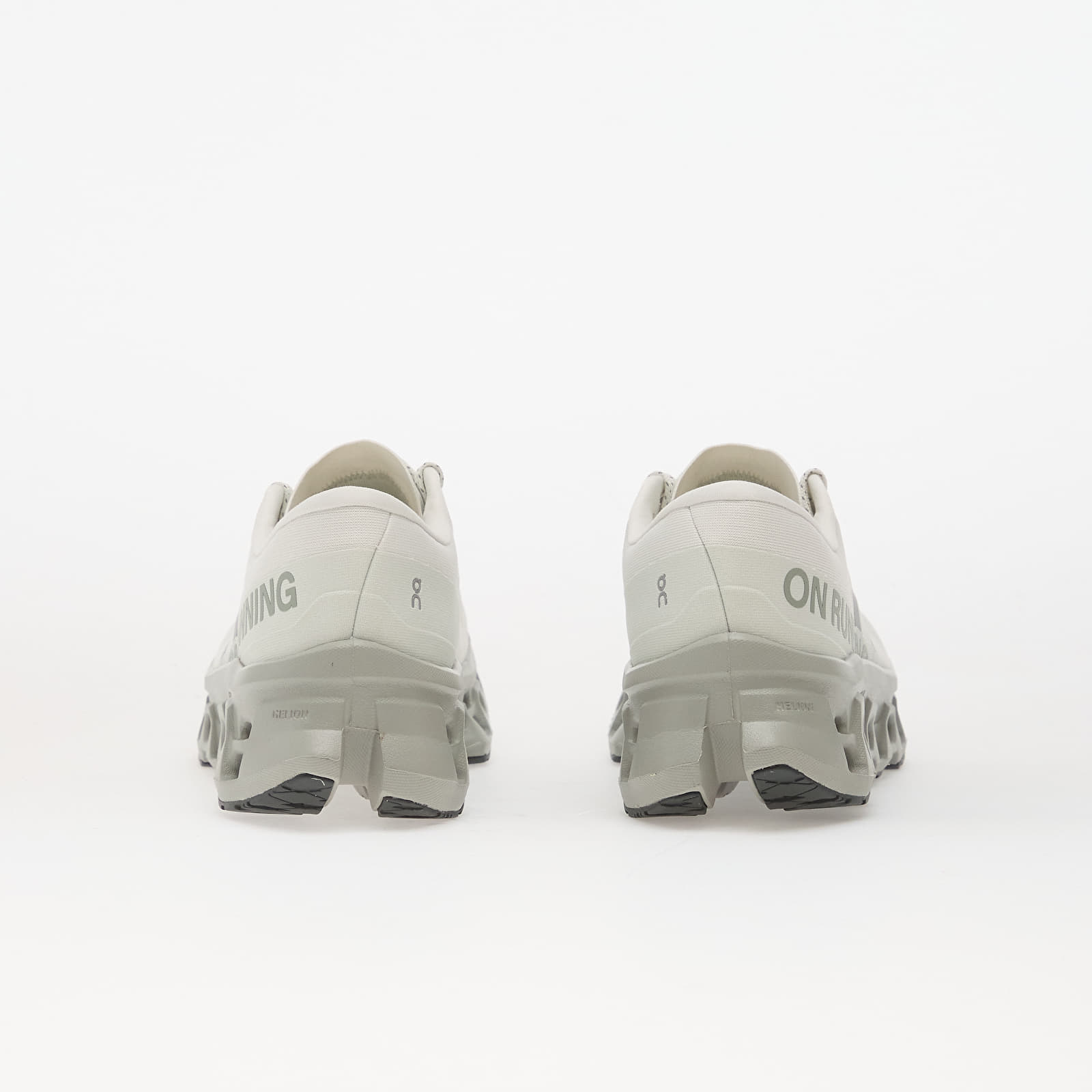 Women's shoes On W Cloudmonster 3 Ivory/ Tin