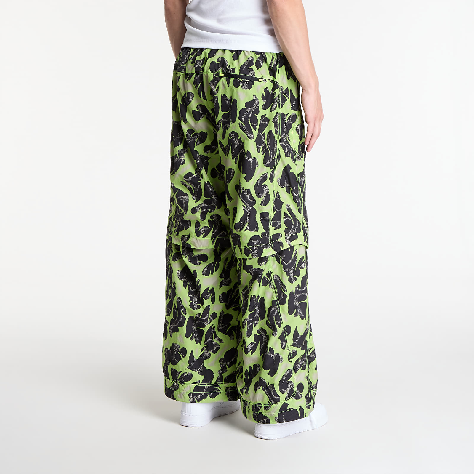 Pantaloni Nike Project F.R.O.G. Men's Woven Convertible Pants Cream Ii/ Volt Ice/ Volt Ice