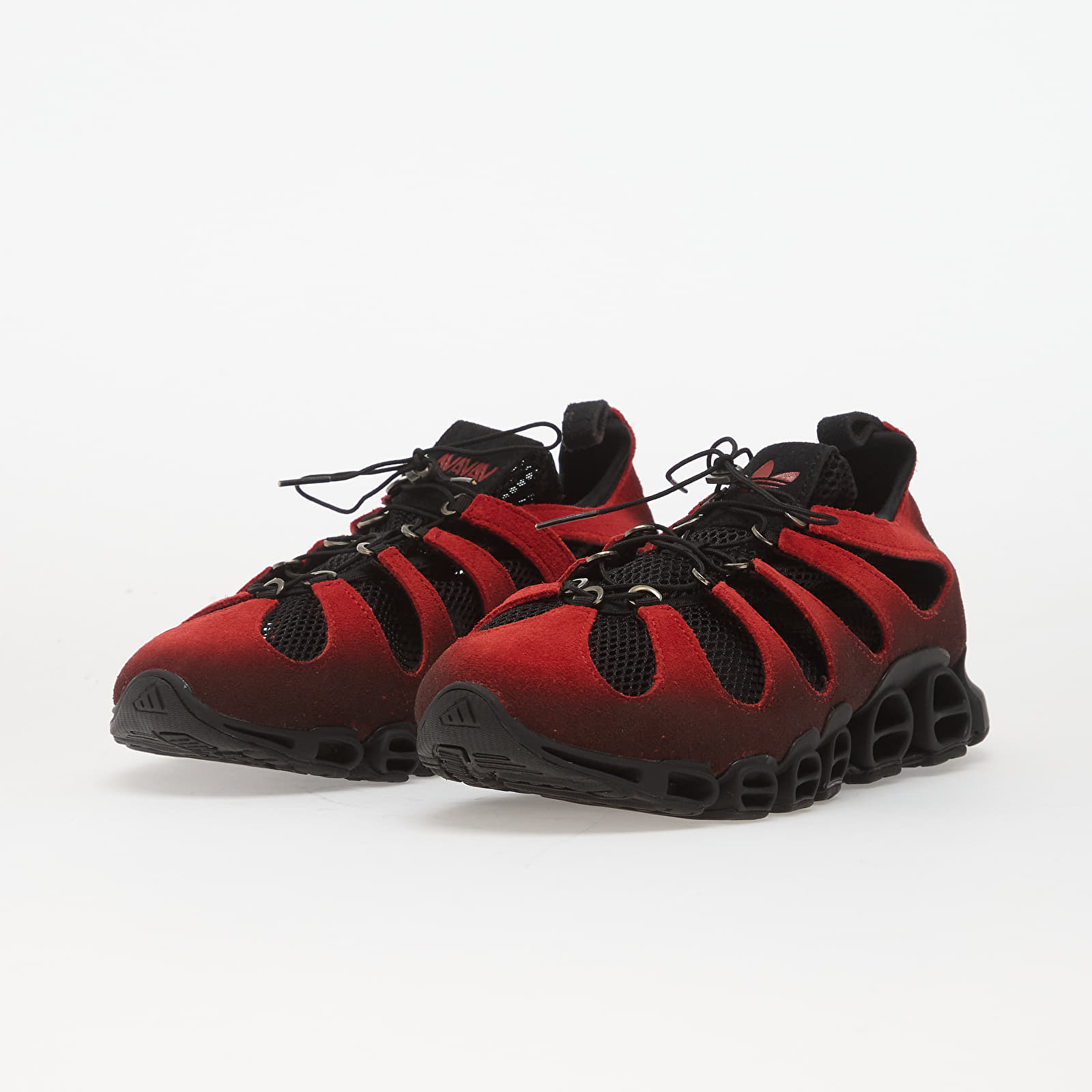 Γυναικεία παπούτσια adidas Megaride By Avavav Core Black/ Power Red/ Power Red