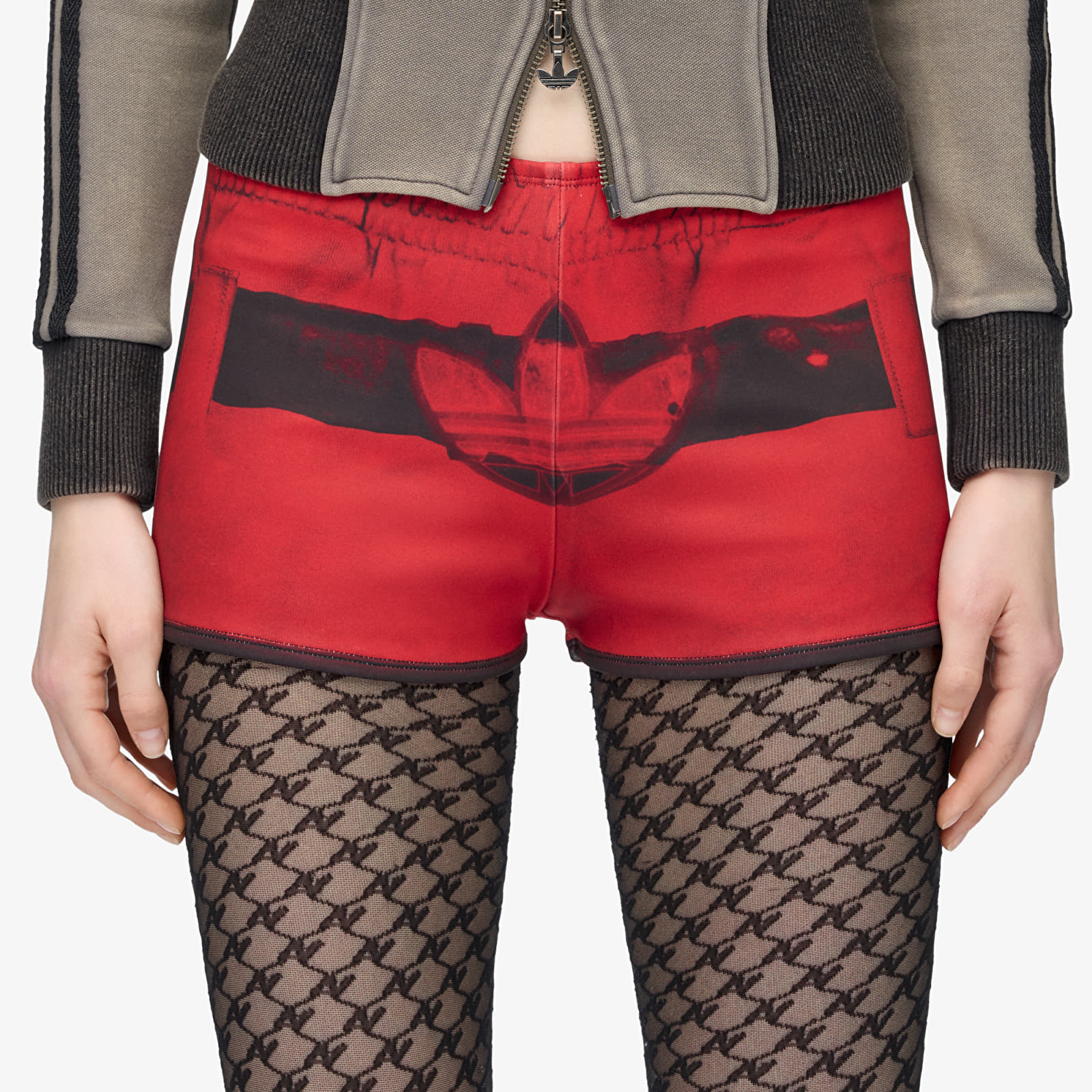 Kraťasy adidas Av Print Shorts Better Scarlet/ Grey Four