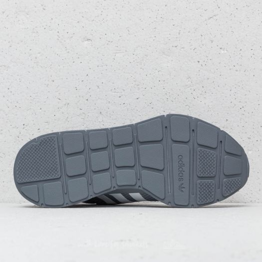 Swift run barrier grey top