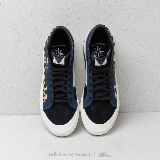 Vans vault x taka hayashi style 138 lx hot sale