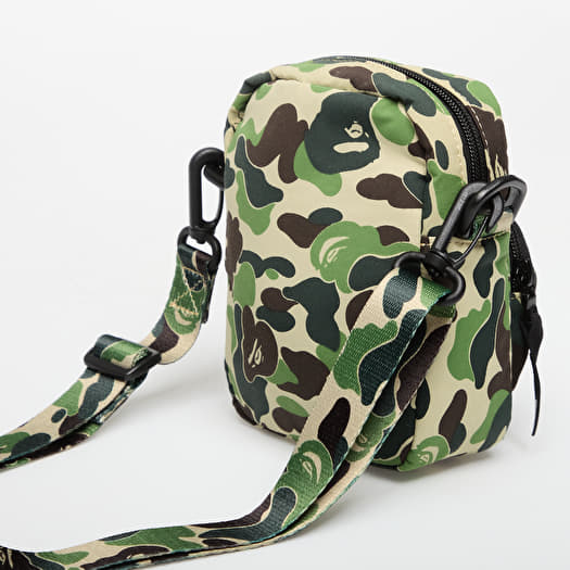 A BATHING APE Abc Camo Shark Mini Bag Green | Footshop