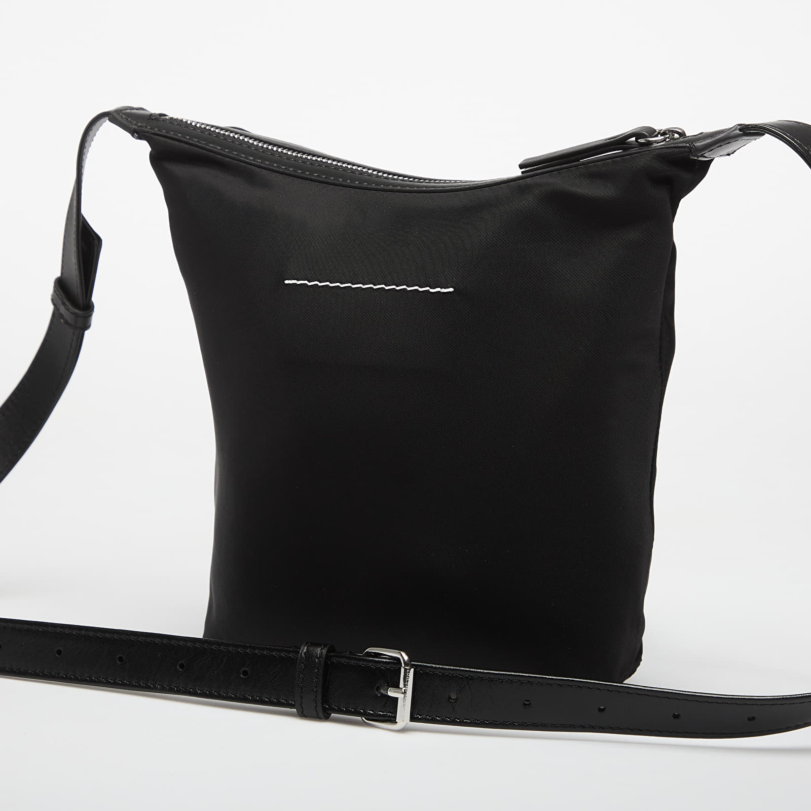 Crossbody-vesker MM6 Numeric Vertical Crossbody Bag Black
