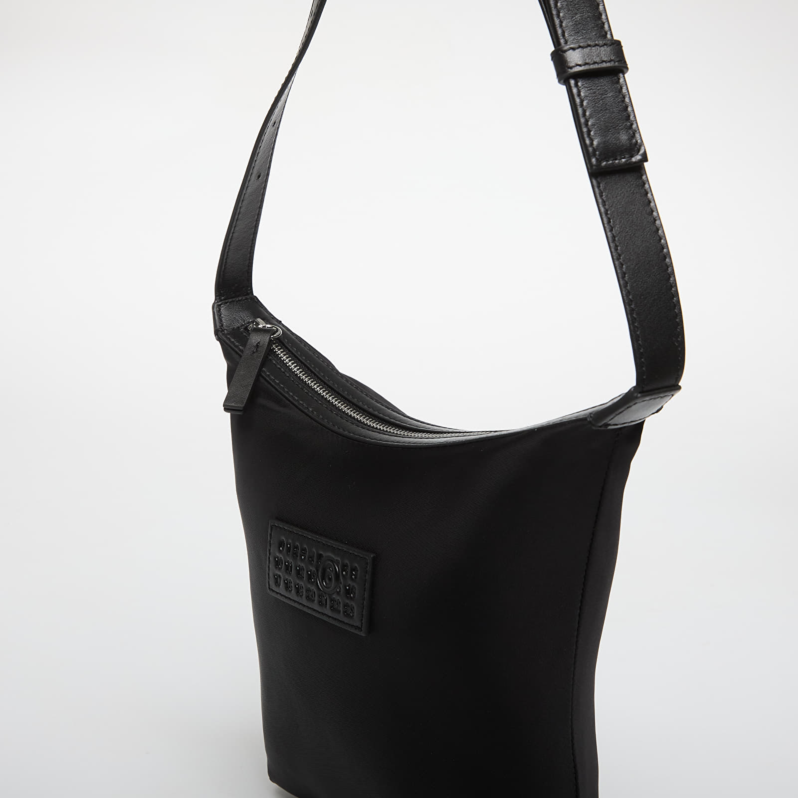 Crossbody-vesker MM6 Numeric Vertical Crossbody Bag Black