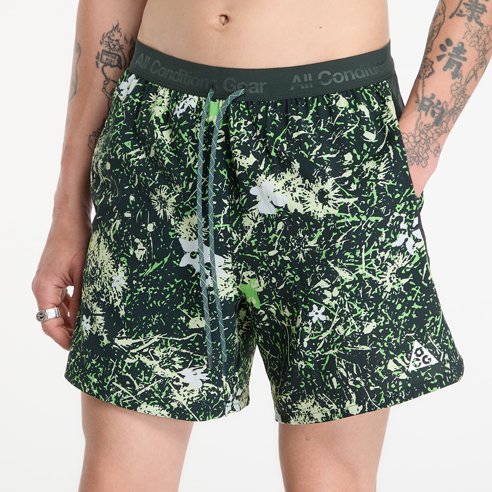 Kratke hlače  Nike ACG "Second Sunrise" Men's Dri-FIT 6" Shorts Mean Green/ Black Spruce/ Summit White