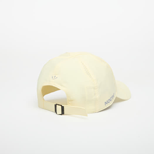 Footshop offers a wide selection of Diamond, Starter and New Era