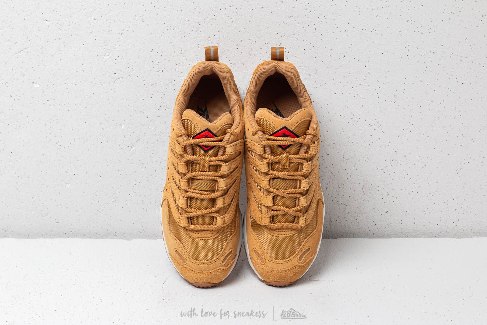 Men s shoes Nike Air Terra Humara 18 Leather Wheat Wheat Light