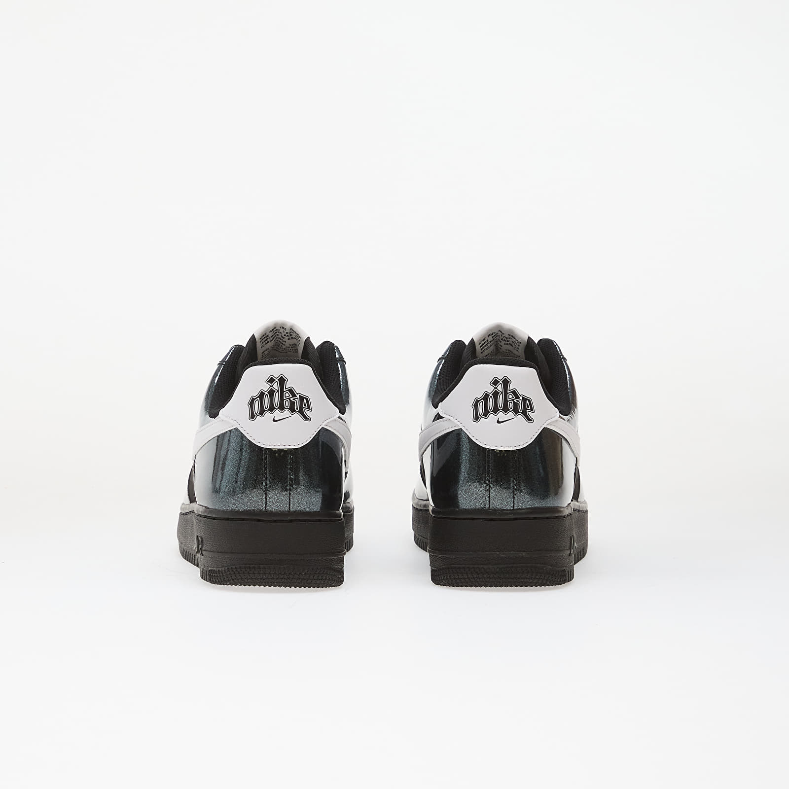 Moški čevlji Nike Air Force 1 '07 Lv8 Black/ White