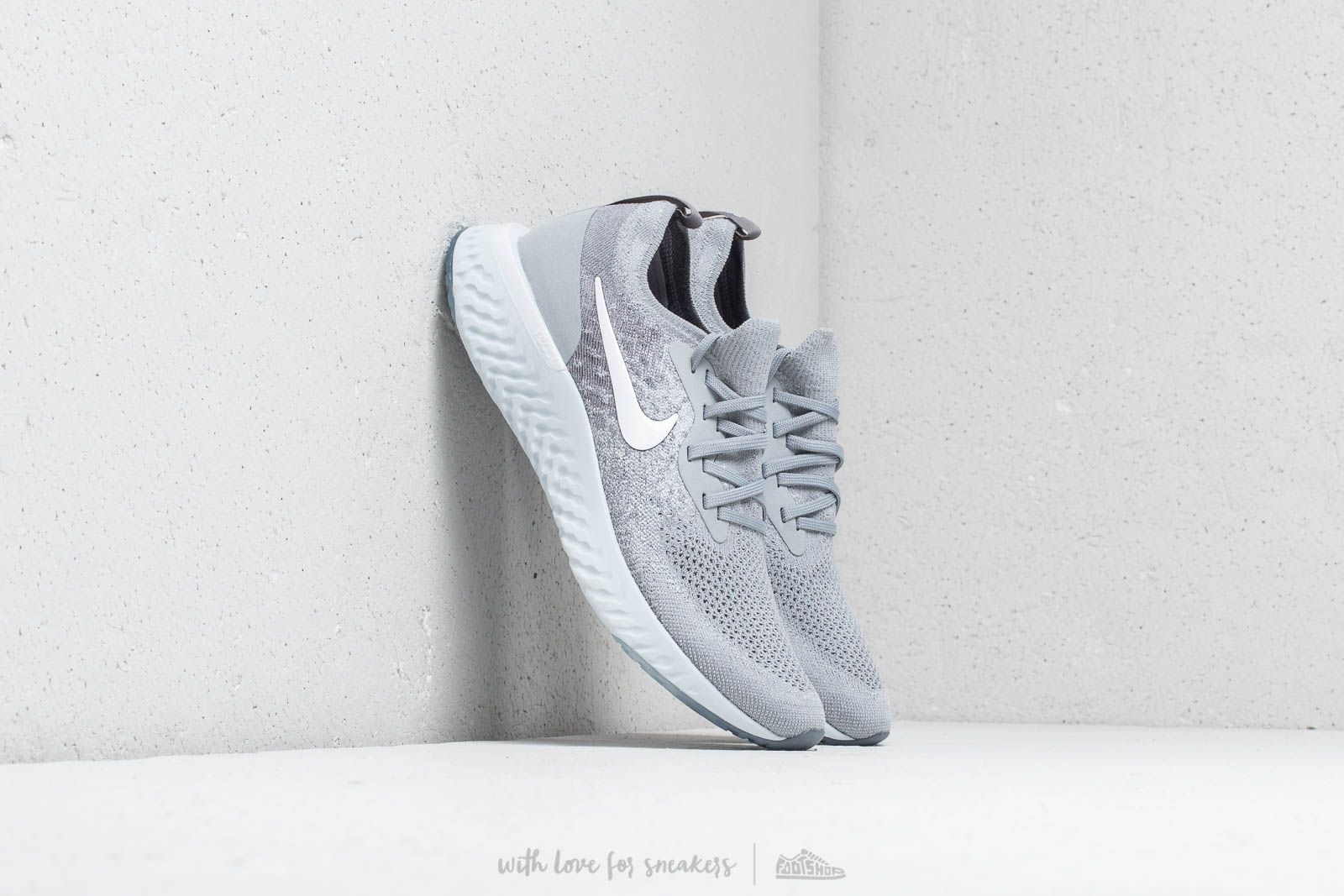 Chaussures et baskets homme Nike Epic React Flyknit Wolf Grey/ White-Cool Grey