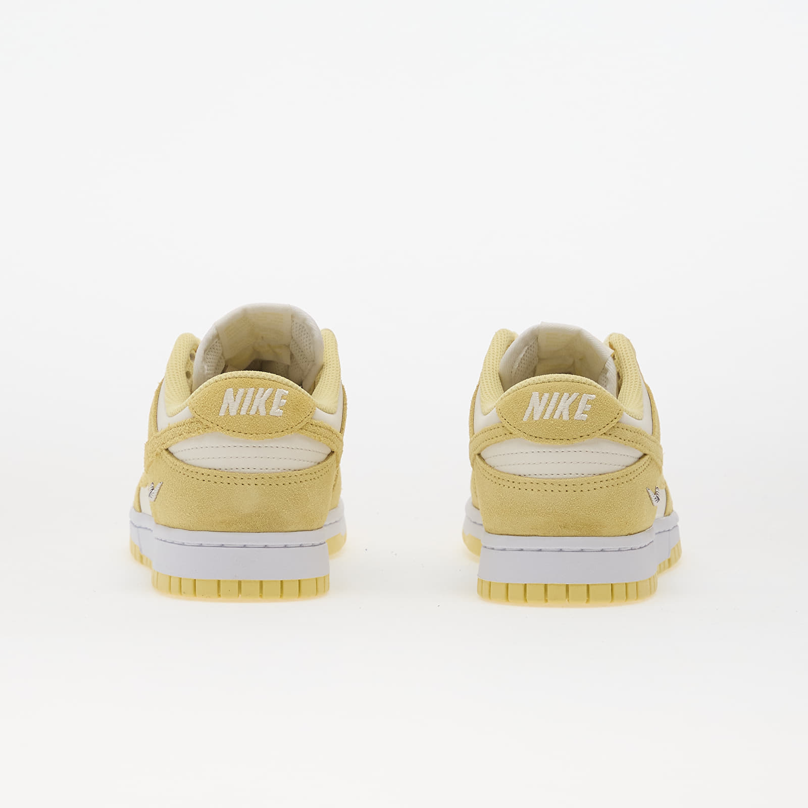 Dámské tenisky a boty Nike Dunk Low Sail/ Soft Yellow-White-Metallic Silver
