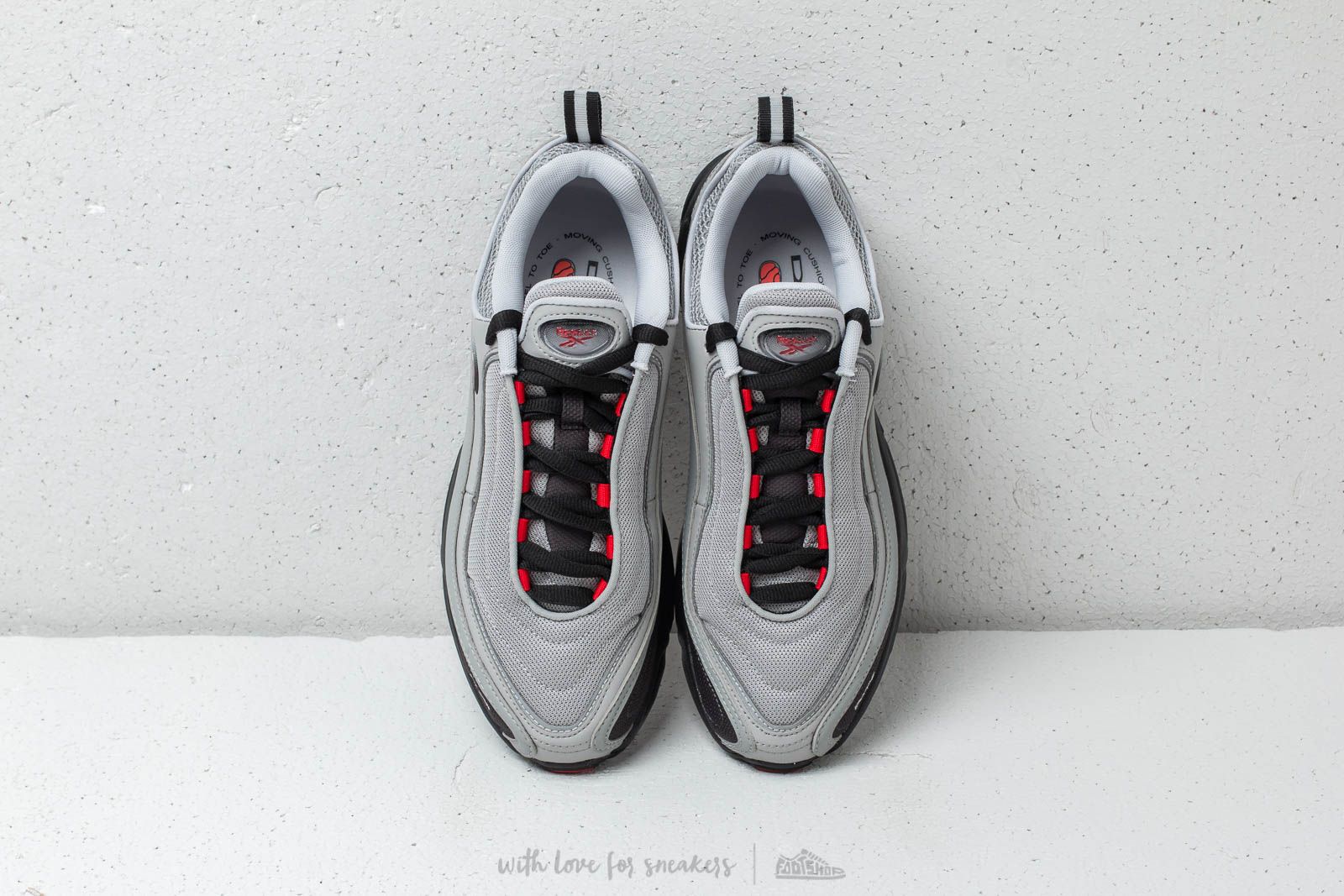 Мъжки кецове и обувки Reebok Daytona DMX Black/ Carbon/ Grey/ Red