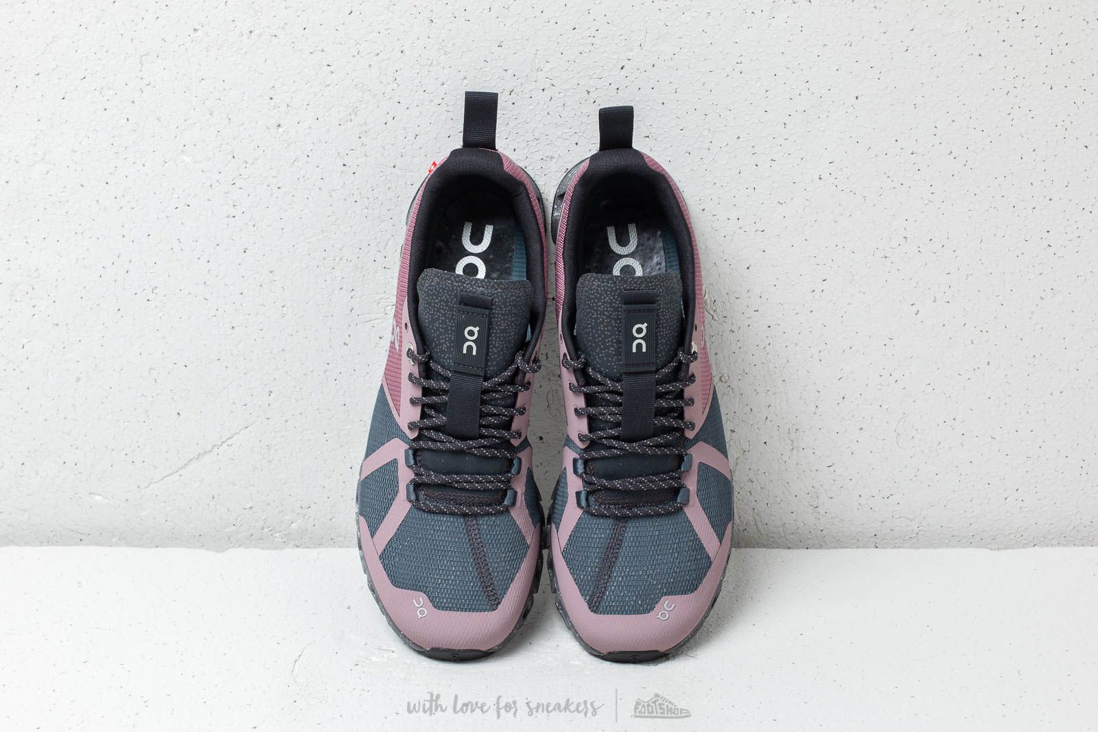 Cloud edge shoe clearance