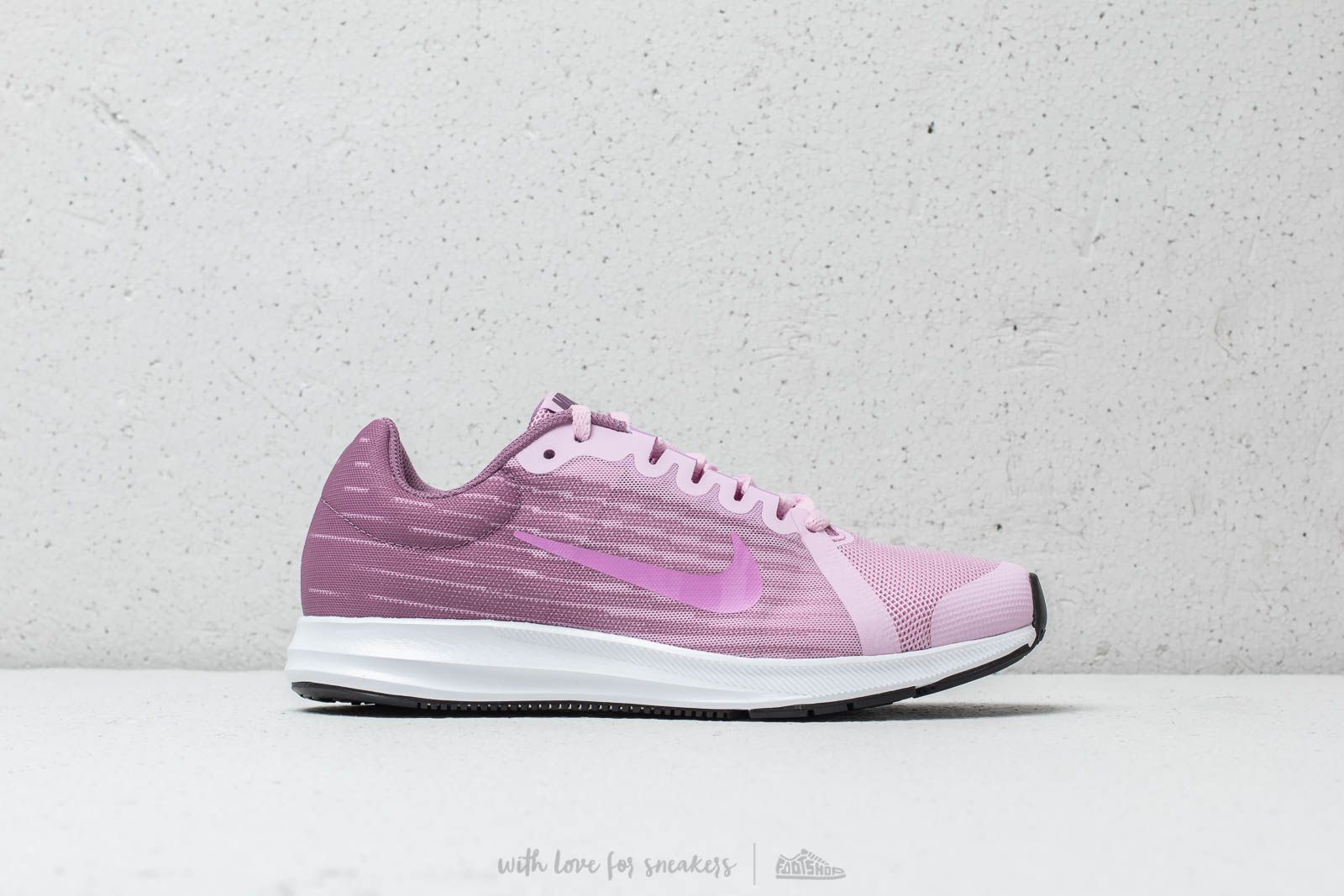 Chaussures et baskets femme Nike Downshifter 8 GS Light Arctic Pink Fuchsia Glow Footshop