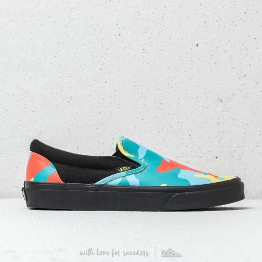 Men s shoes Vans Classic Slip On Neon Camo Multi Camo Black Footshop