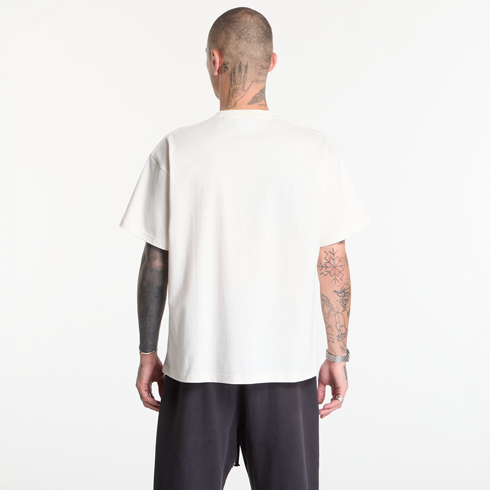 T-shirts  PLEASURES Nordique T-Shirt Vtg White