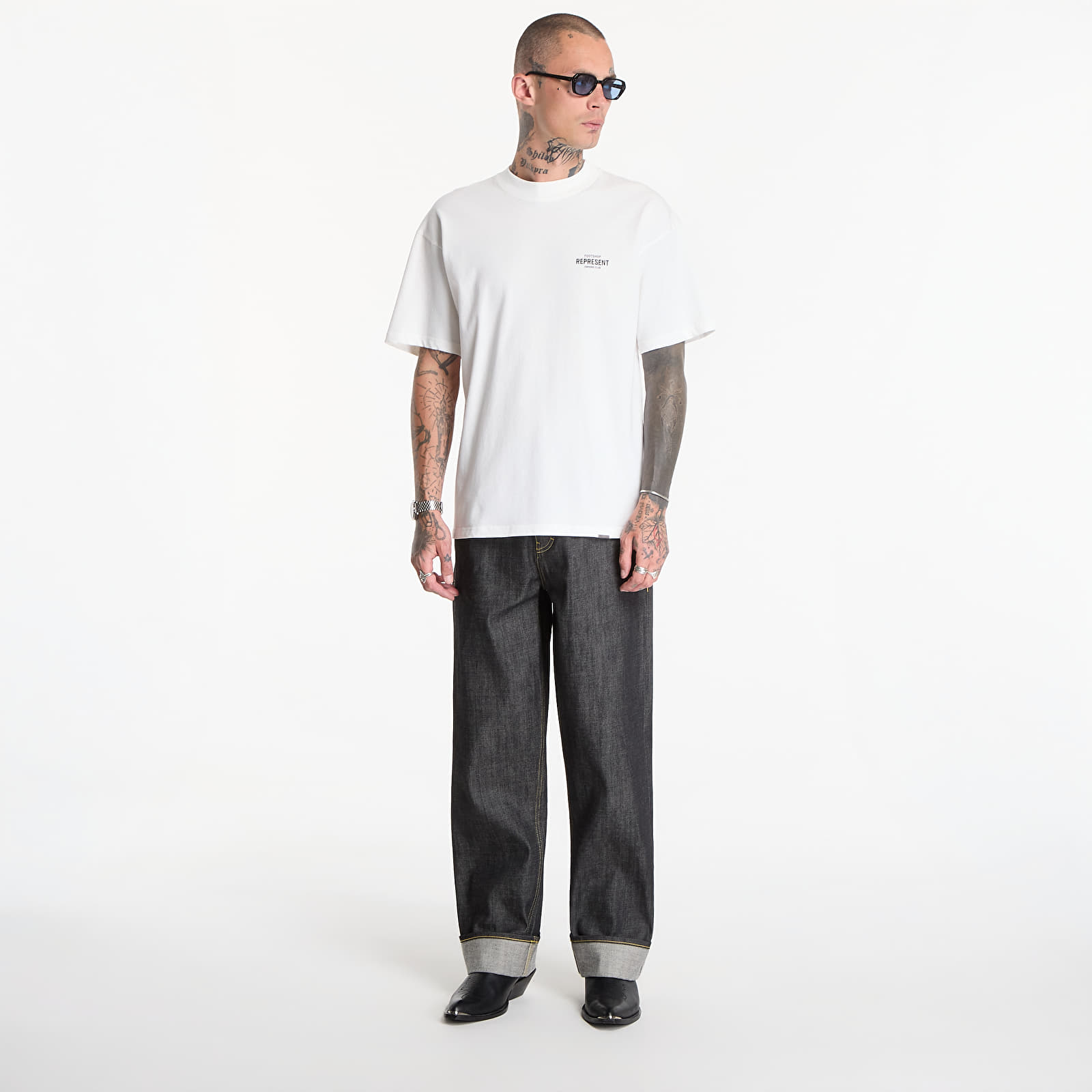 T-shirts Represent x Footshop Owners Club T-Shirt Flat White