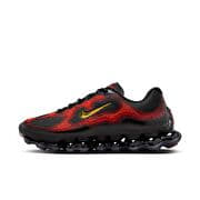 Nike Liquid Max Black/ Metallic Gold-Team Red-Fire Red