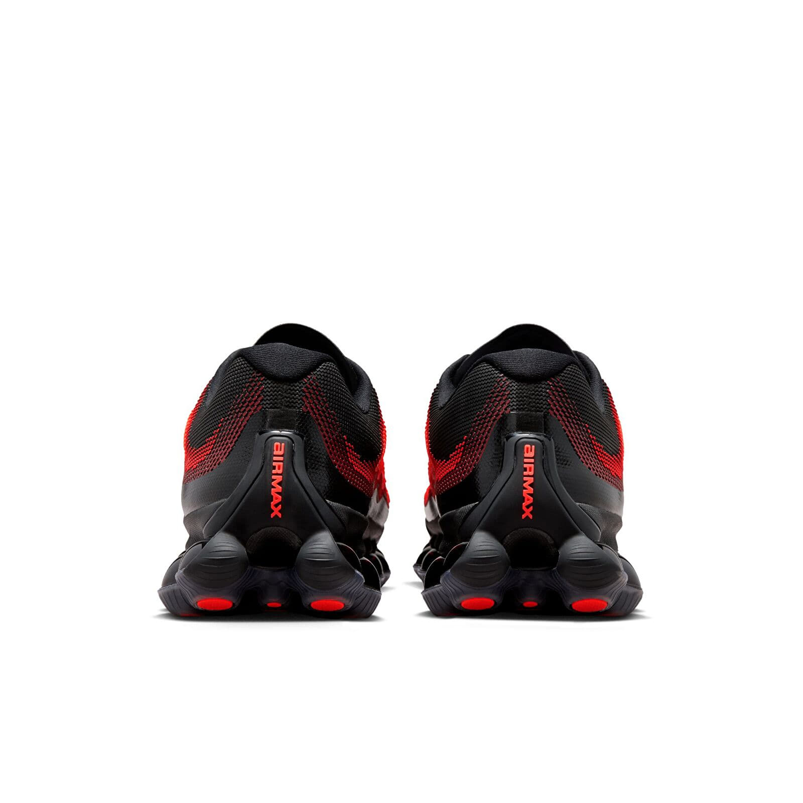 Мъжки кецове и обувки Nike Liquid Max Black/ Metallic Gold-Team Red-Fire Red